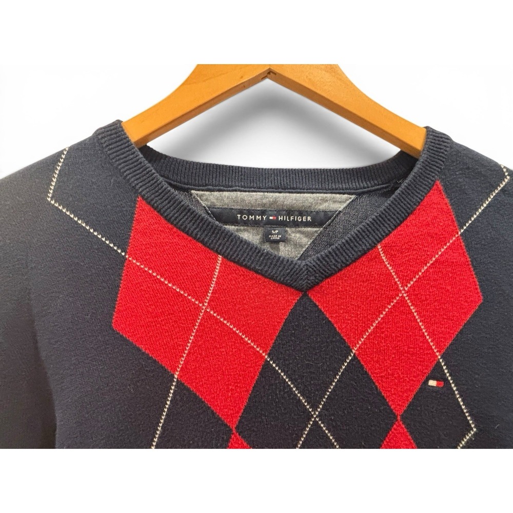 Tommy Hilfiger‎ Men's V-Neck Argyle Pullover Sweater Navy/Red Long Sleeve S - Picture 2 of 4